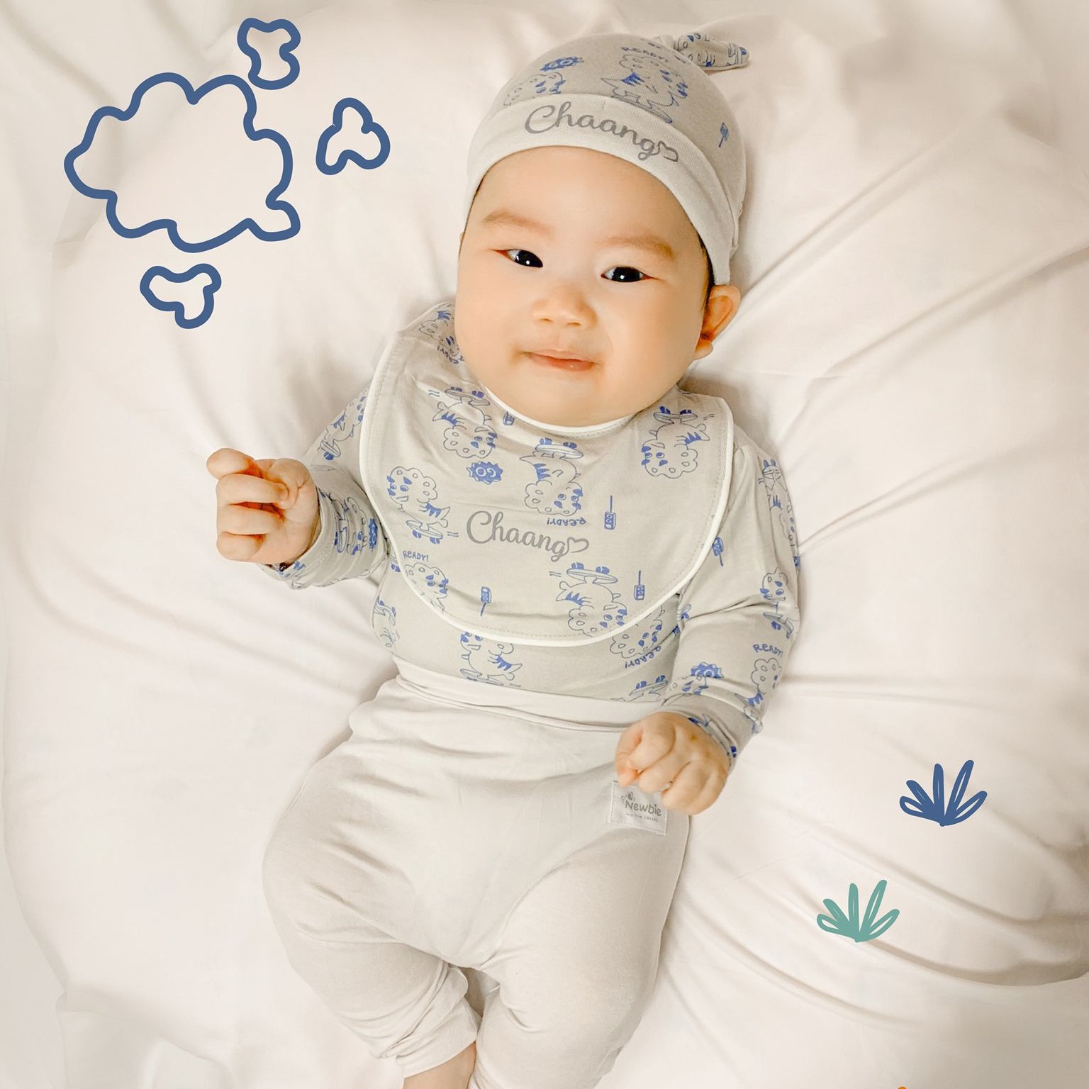 Set 2 chiếc Yếm cho bé sơ sinh Chaang bé trai bé gái