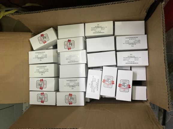 Miếng vá vỏ không ruột Tech USA đường kính 45mm hộp 50 miếng