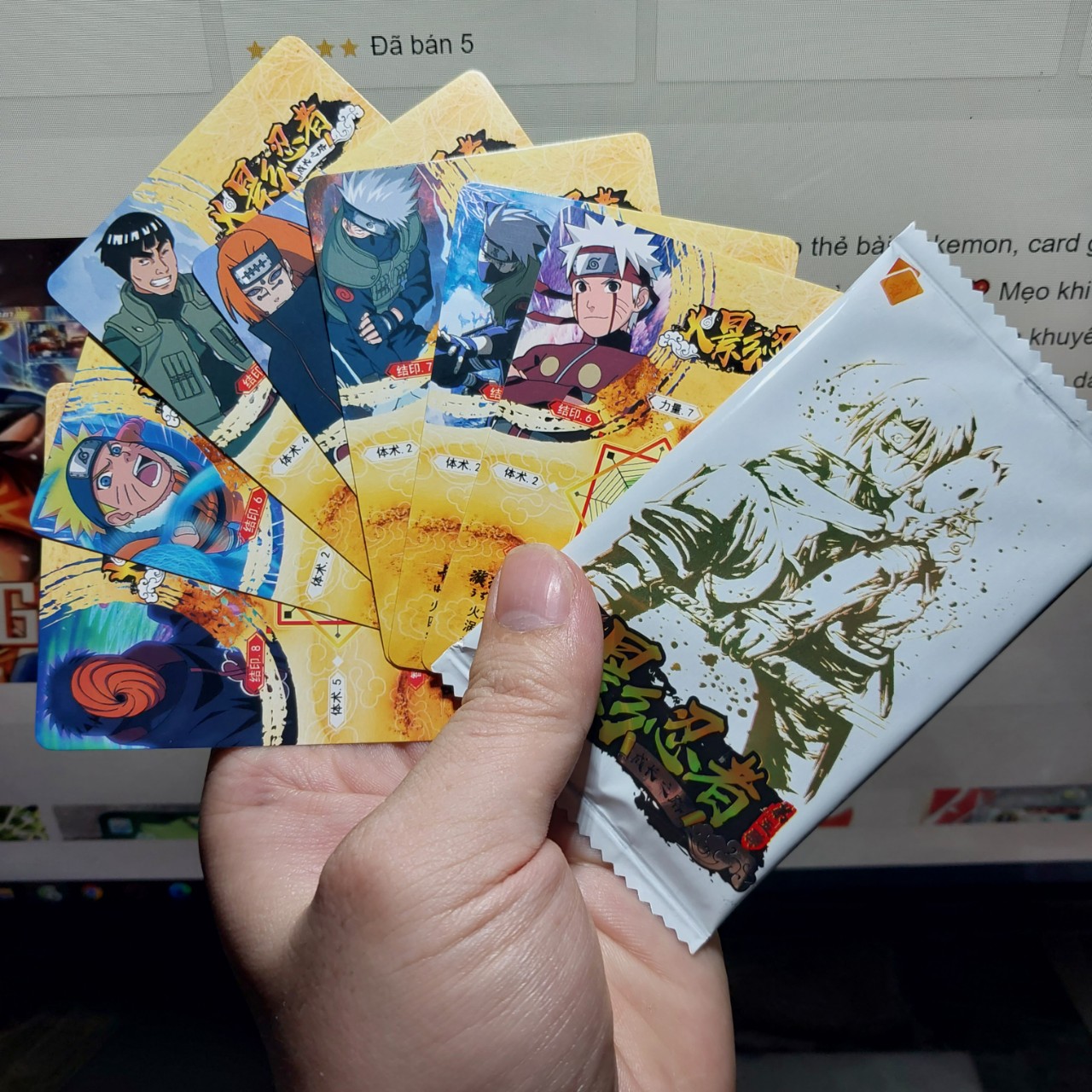 Combo 8 Pack Itachi mặt nạ thẻ bài Naruto 1 gói 8 lá có cấp độ hiếm từ R