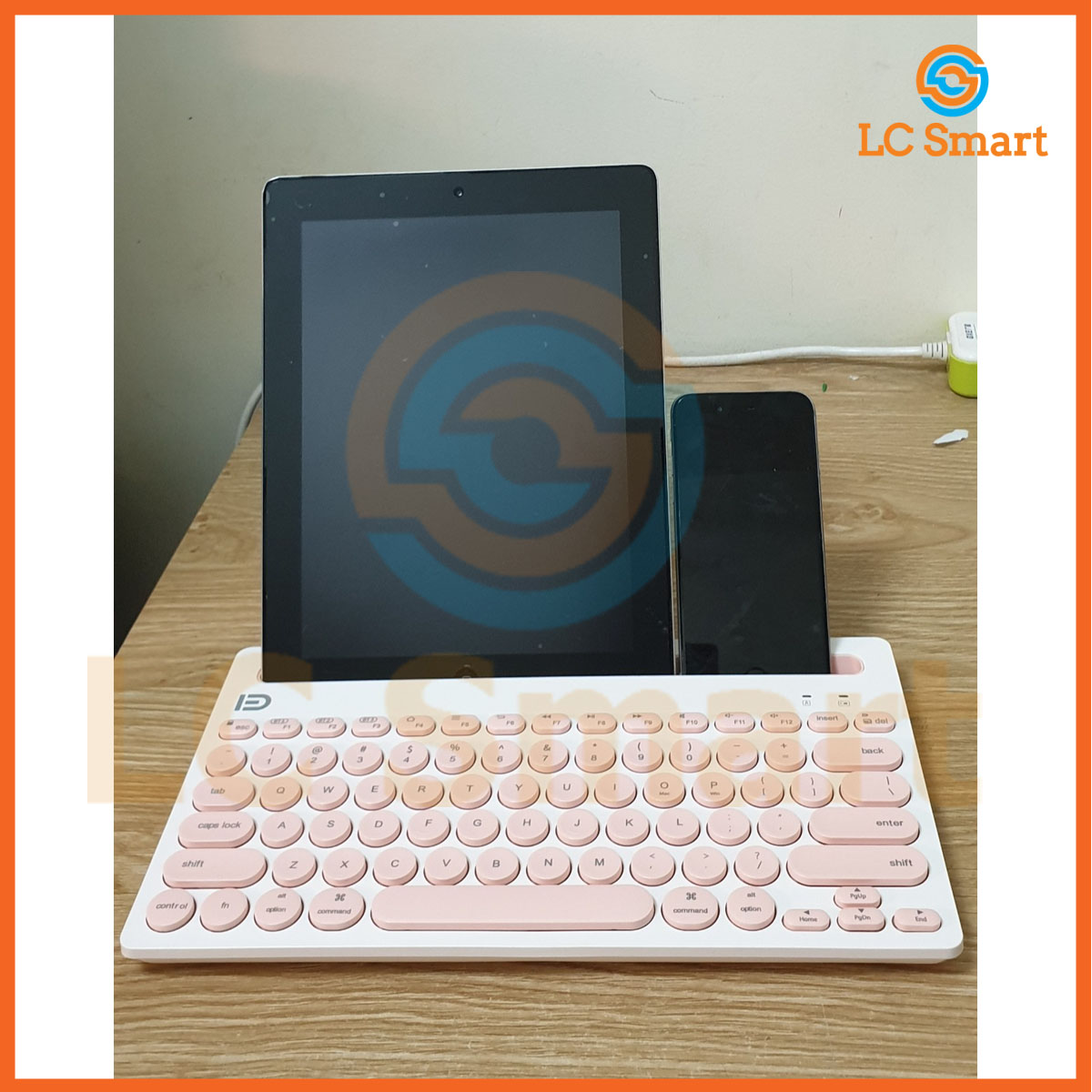 Bàn Phím Bluetooth - Dùng cho Ipad, Điện thoại, Máy tính bảng, Laptop - Kết nối cùng lúc 3 thiết bị - [BH 6 THÁNG]