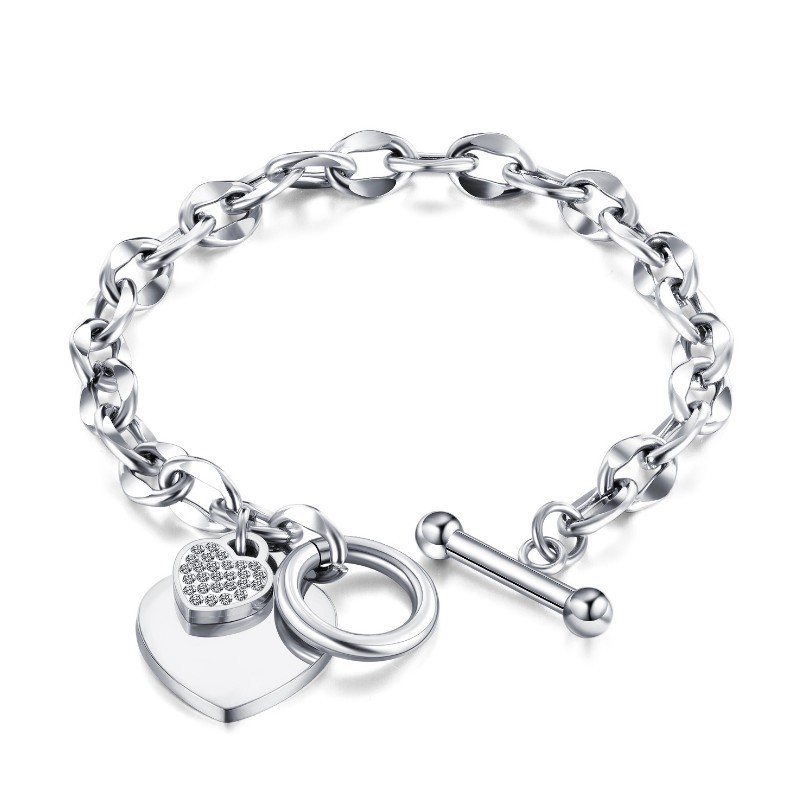 Lắc tay nữ dây xích trái tim titan ko đen tt 2796