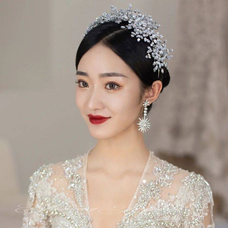 Bộ Trang Sức, Phụ kiện trang trí tóc cô dâu kèm bông tai, hoá trang công chúa tuyết Ryn Accessories