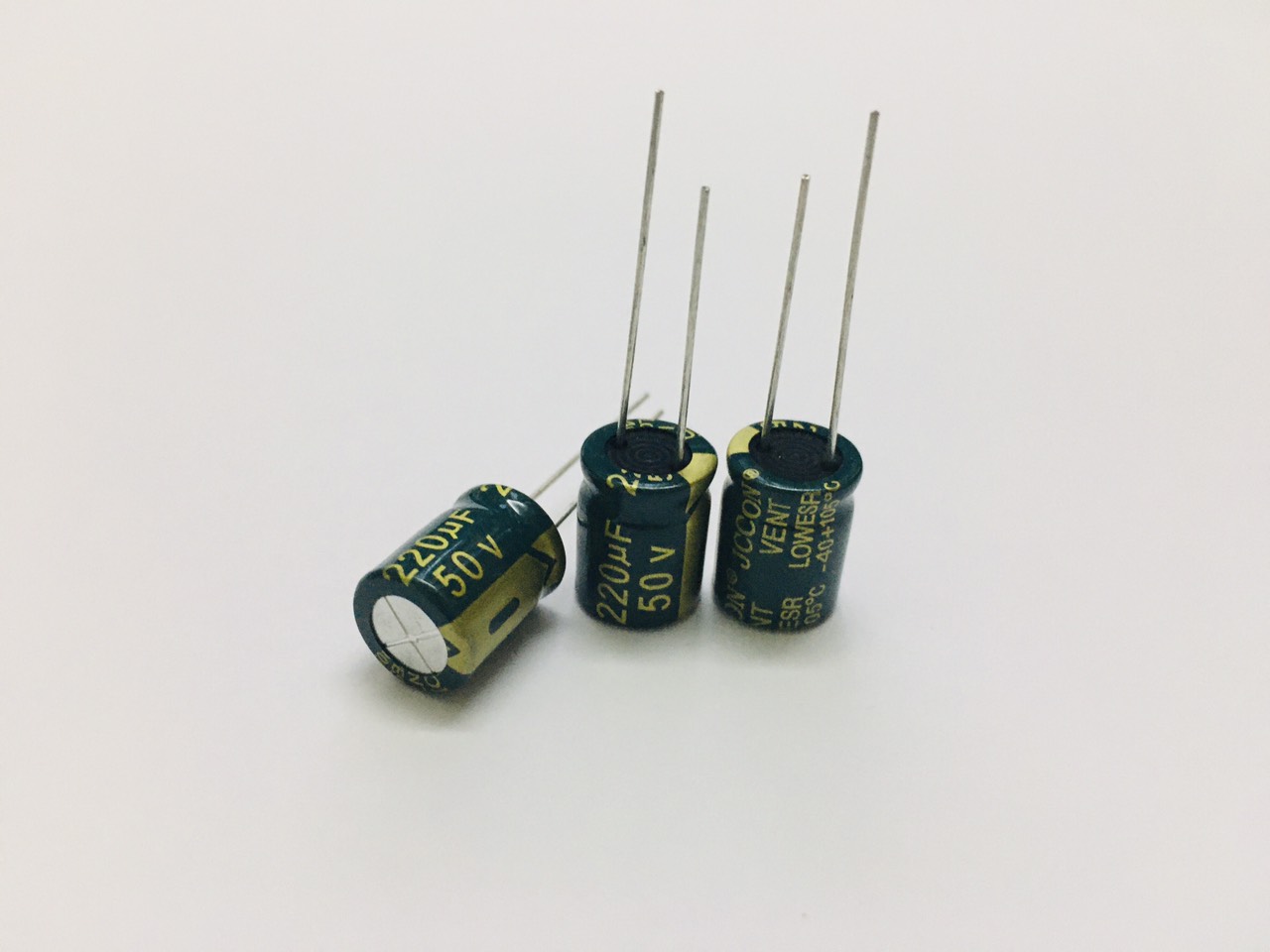 Bộ 10 con Tụ 220uF 50V 10x13mm