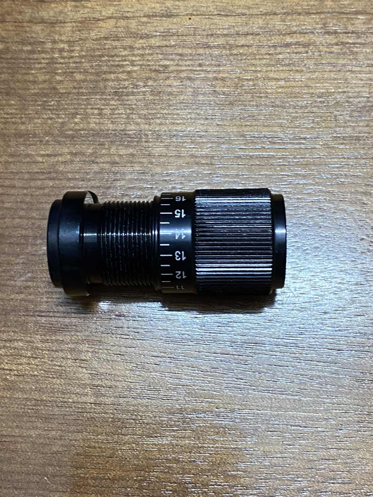 Núm tăng giảm lo xo nhựa phom