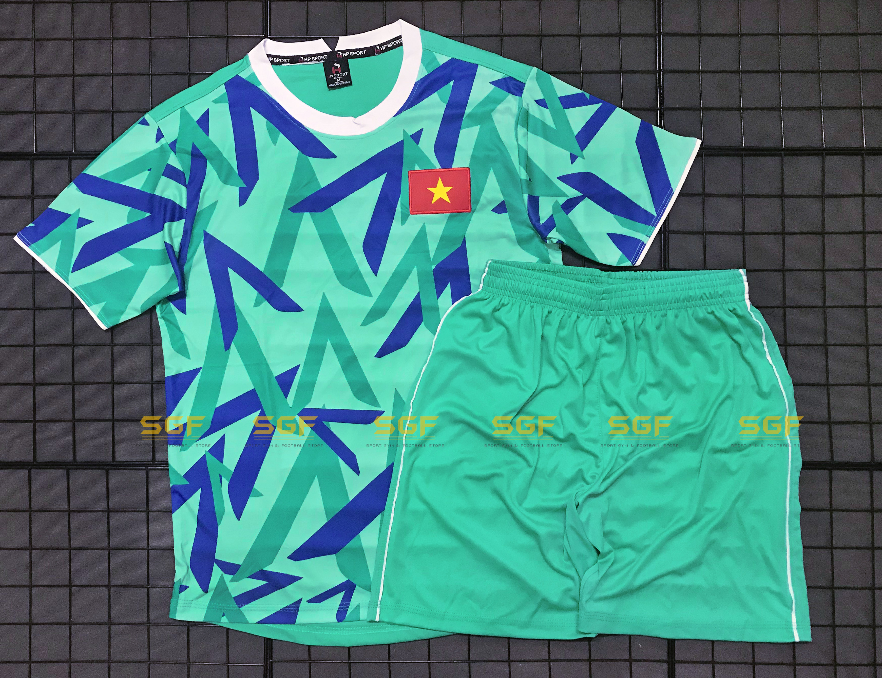 Quần Áo Bóng Đá VIỆT NAM xanh ngọc thủ môn sân nhà 2023