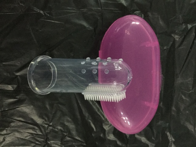 Rơ lưỡi - chải răng xỏ ngón silicon cho bé