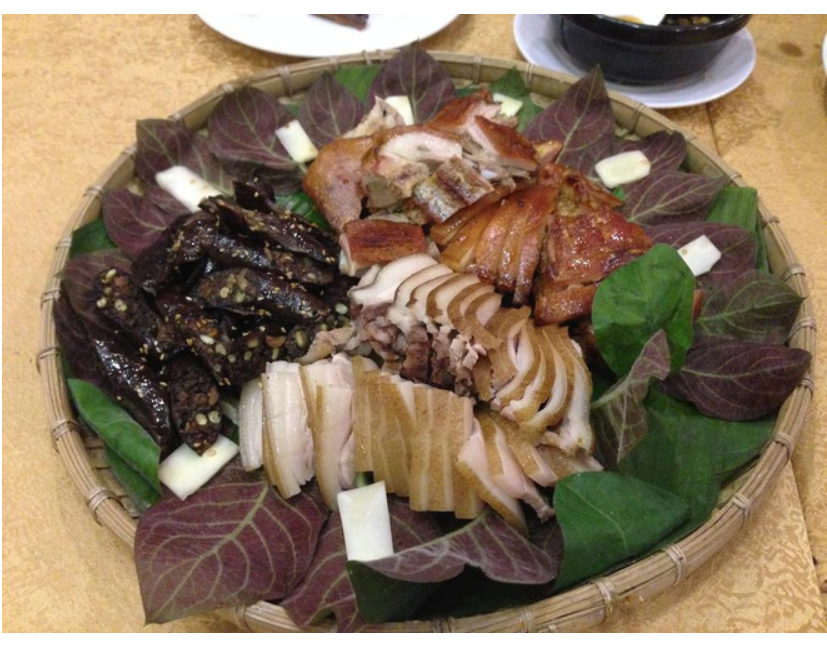 Combo 10 mẹt tre đường kính 30 cm , tre tự nhiên , mây tre , thủ công làng nghề Việt Nam , đã xử lý hun khói , không tẩm ướp hóa chất , mẹt bún đậu, gà mẹt, mẹt rau củ. Có 2 loại cạp đỏ và cạp mây