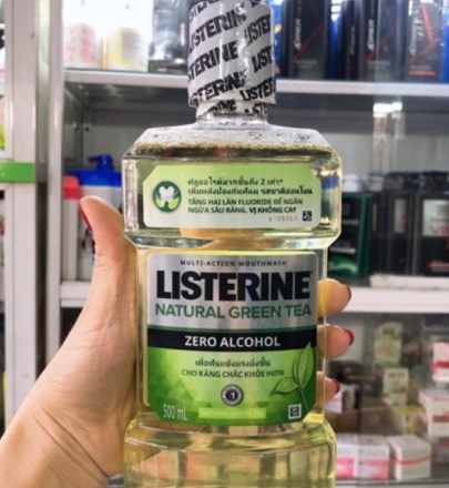 Nước súc miệng ngừa sâu răng Listerine natural green tea 500ml