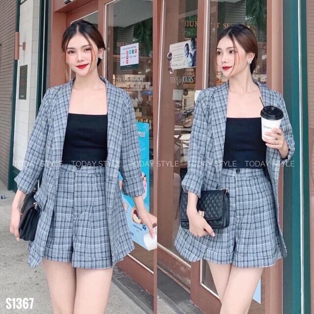 (HÀNG CAO CẤP) SÉT VEST 3 MÓN CỰC CHẤT GỒM ÁO-QUẦN-2 DÂY MÀU KẺ ĐEN SANG CHẢNH