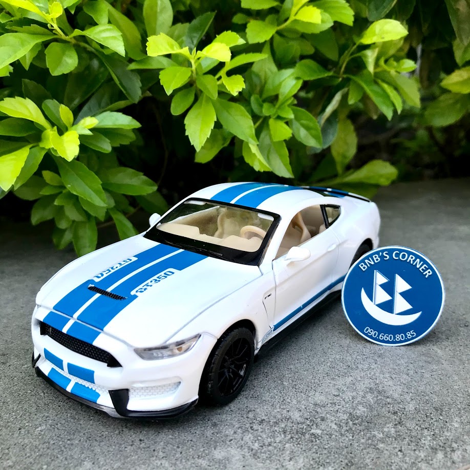|BNB's Corner| Xe mô hình 1:32 Ford Mustang Shelby GT350 màu trắng -  full box