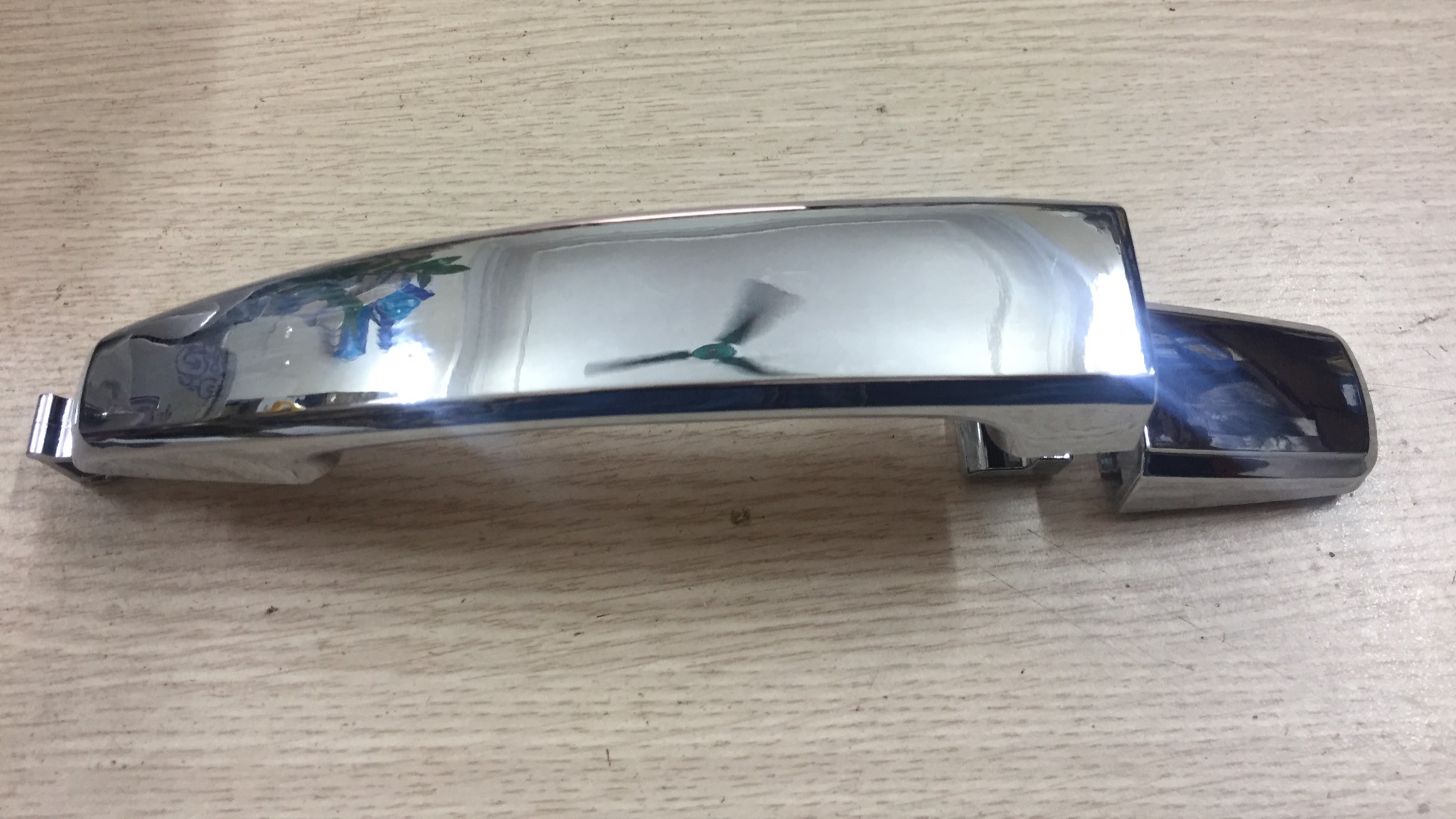 Tay mở cửa ngoài Chevrolet Captiva 06-15