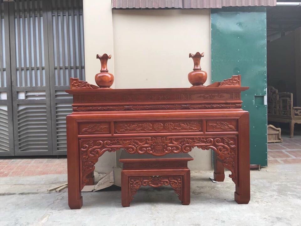 Ban thờ gỗ gõ kèm bàn cơm