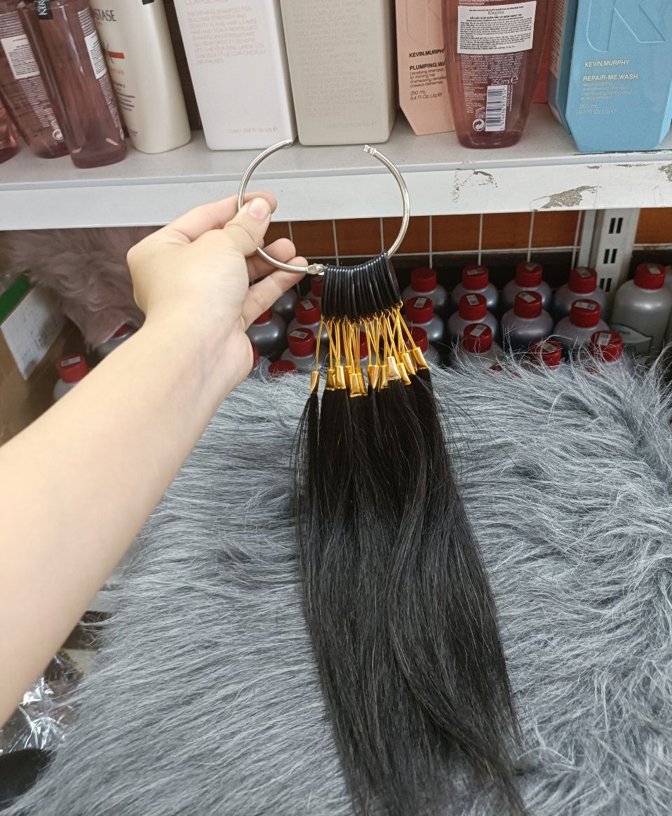 Tóc thật dùng để test màu nhuộm