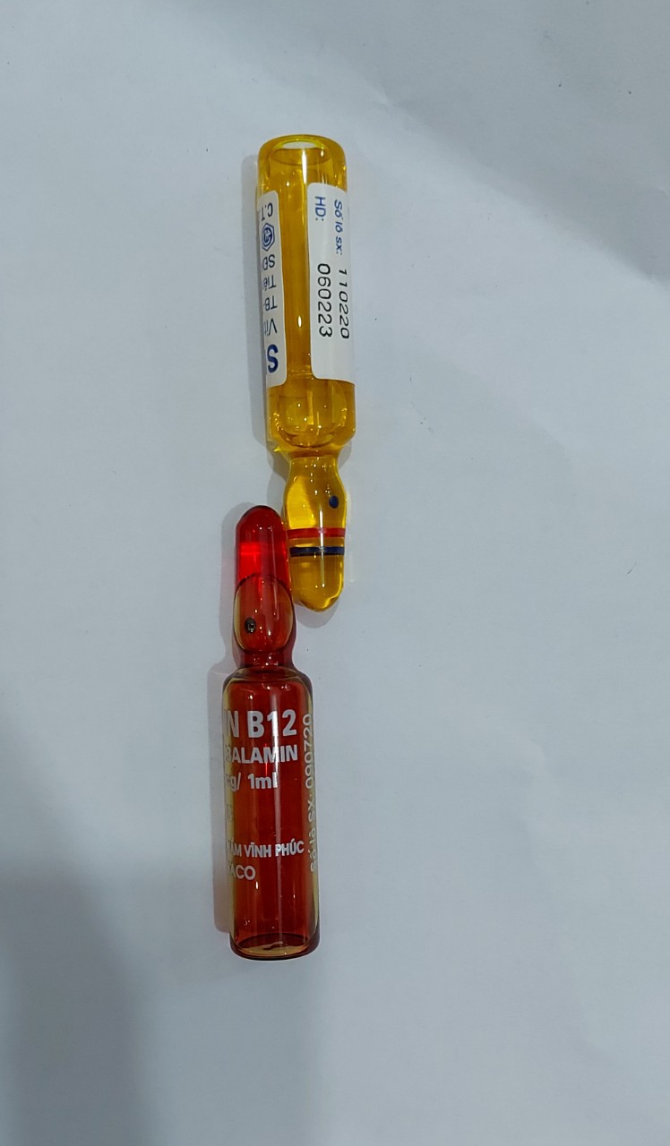 Cặp ống nước pha kem trắng nhanh
