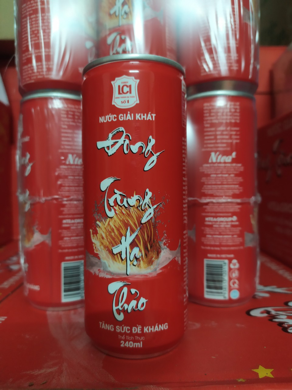 1 Lốc Nước Uống Đông Trùng Hạ Thảo Lon 240ml 1