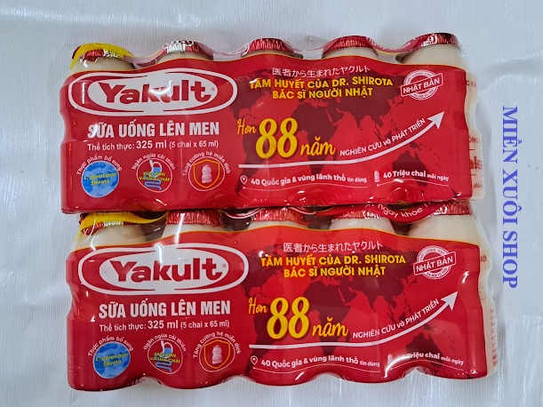 02 Lốc (10 chai) sữa chua uống lên men yakult 65ml