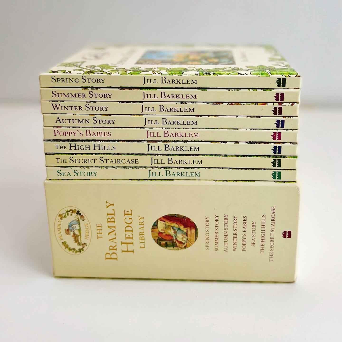THE BRAMBLY HEDGE LIBRARY COLLECTION -8Q bìa cứng bản tiếng anh