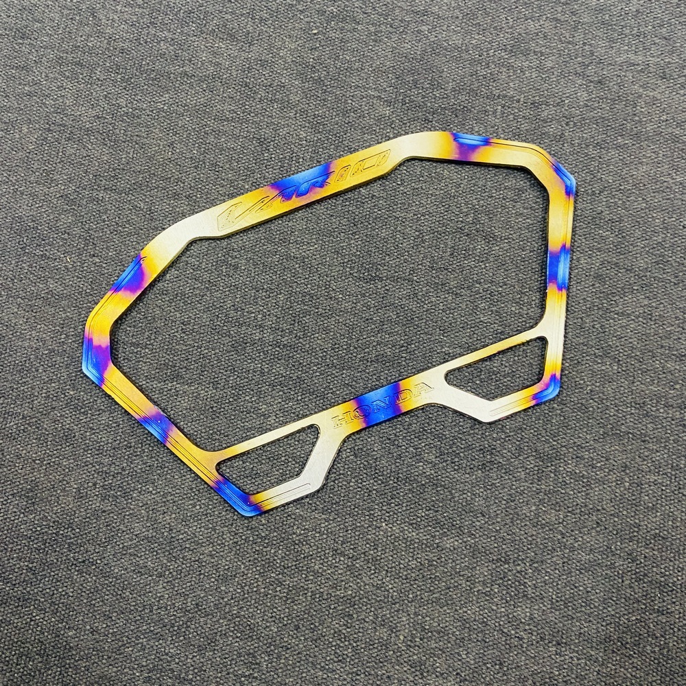 [HCM][HÀNG MỚI VỀ] VIỀN ĐỒNG HỒ HONDA VARIO 2018 LÊN FULL TITAN SIÊU CHẤT - MÀU VÀNG