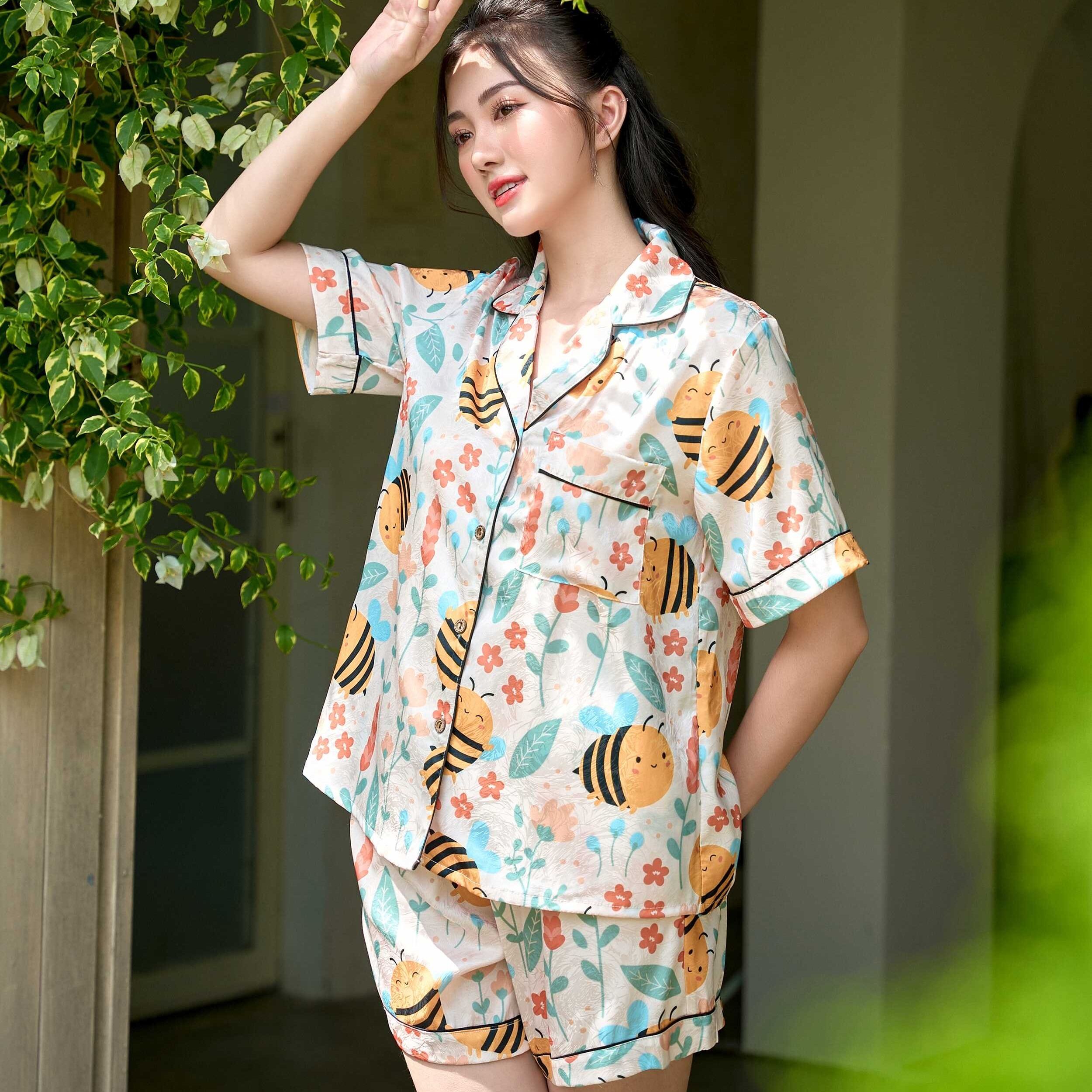 Vibes bộ pijama ngắn lụa gấm cao cấp bee py set