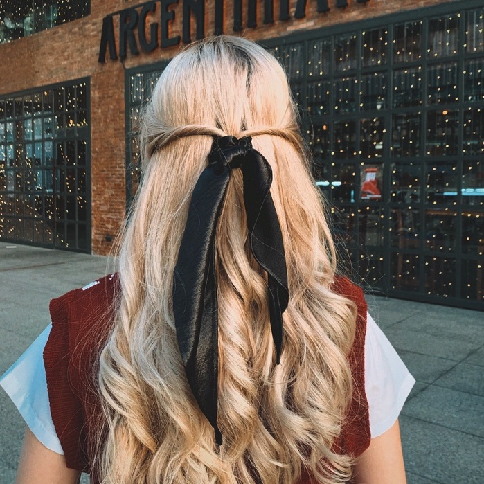 Cột tóc vải tiểu thư Janet Scrunchie The little Bownie