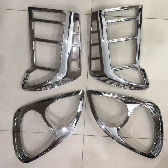 Bộ ốp viền hậu + pha xe Kia Carens