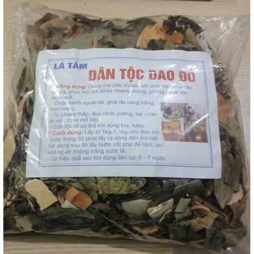 Lá tắm dao đỏ sau sinh