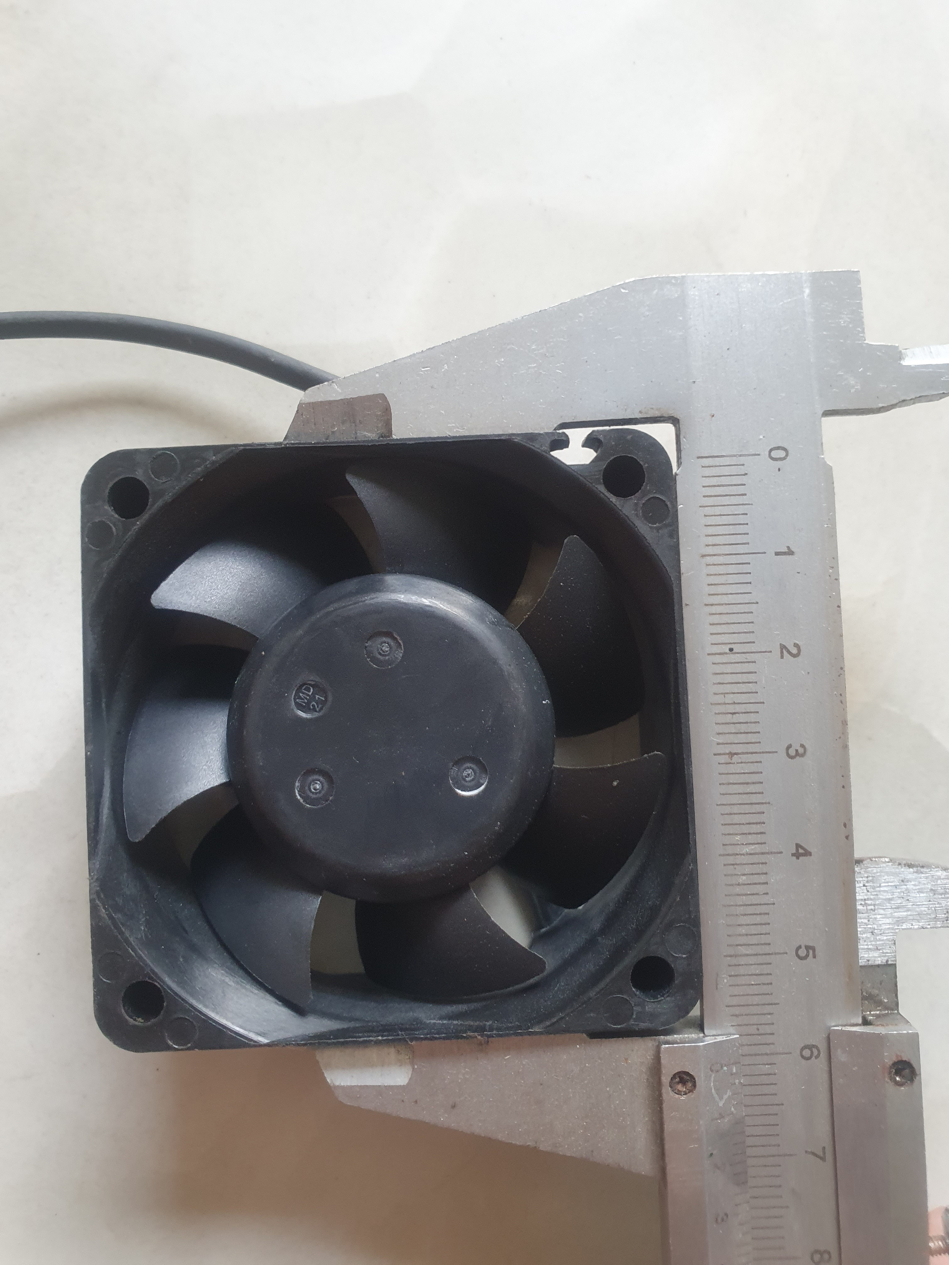 Quạt tản nhiệt 24V 6*6*2.5 tháo máy NHật