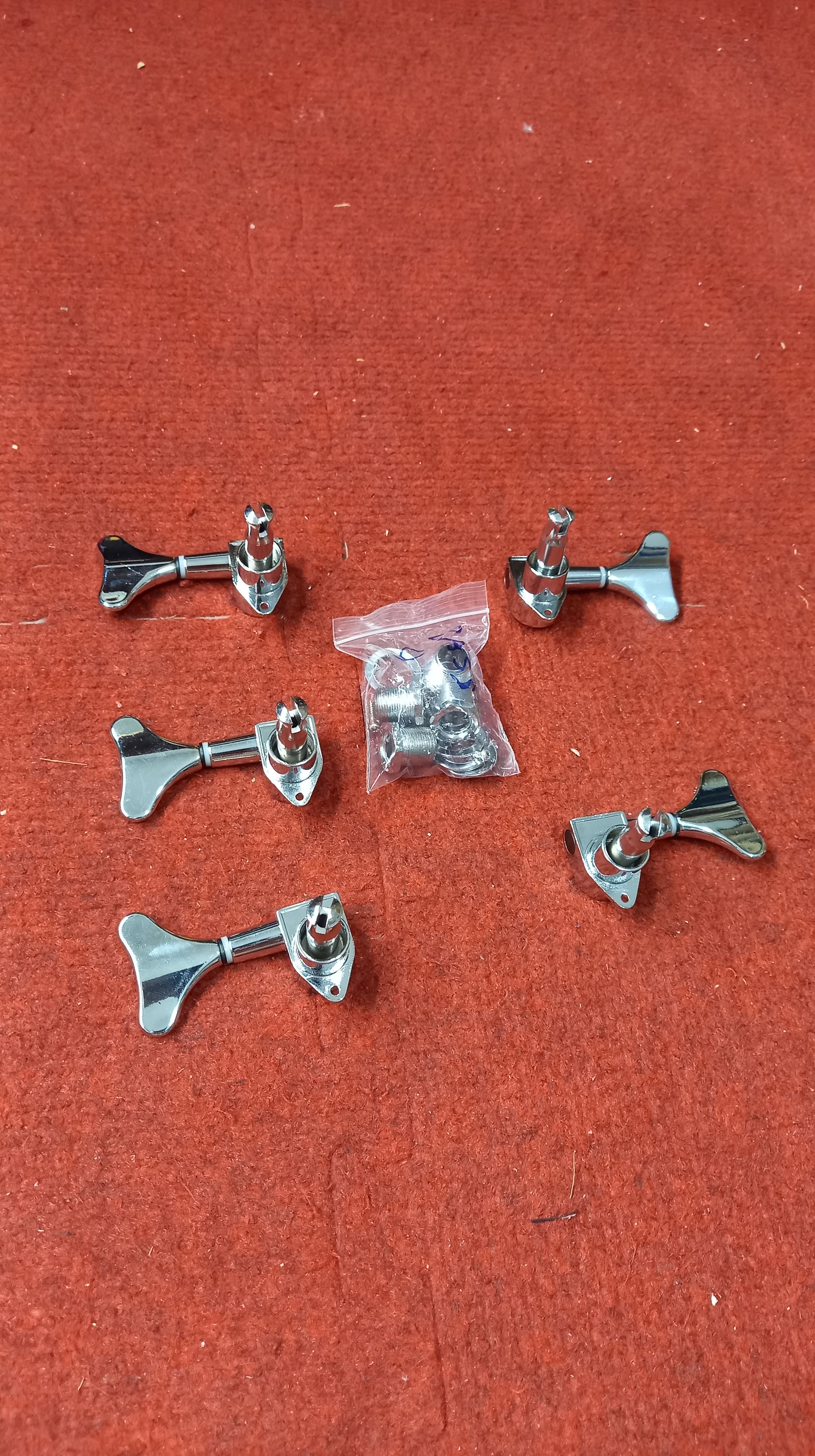 Khóa đàn guitar bass điện 4 dây 5 dây bass hình cánh chuồn. Phụ kiện guitar