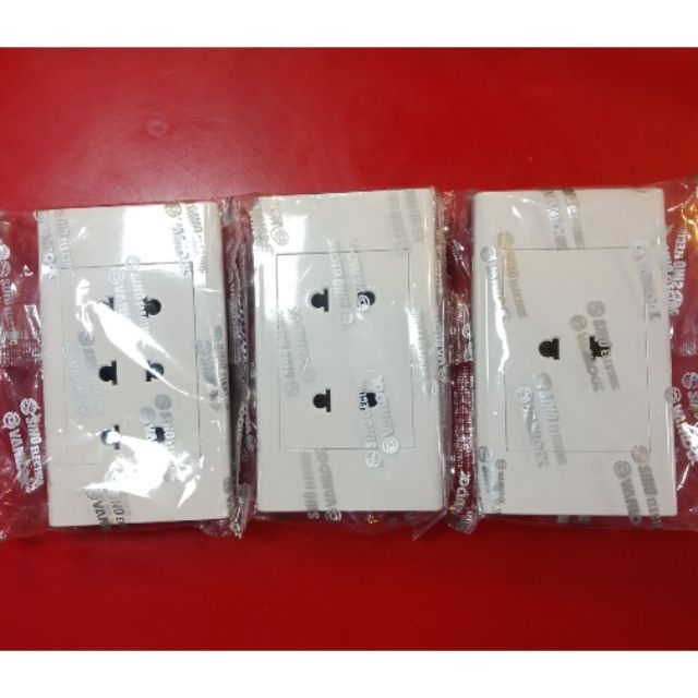 Ổ cắm điện VANLOCK. +  đế nổi/đế âm