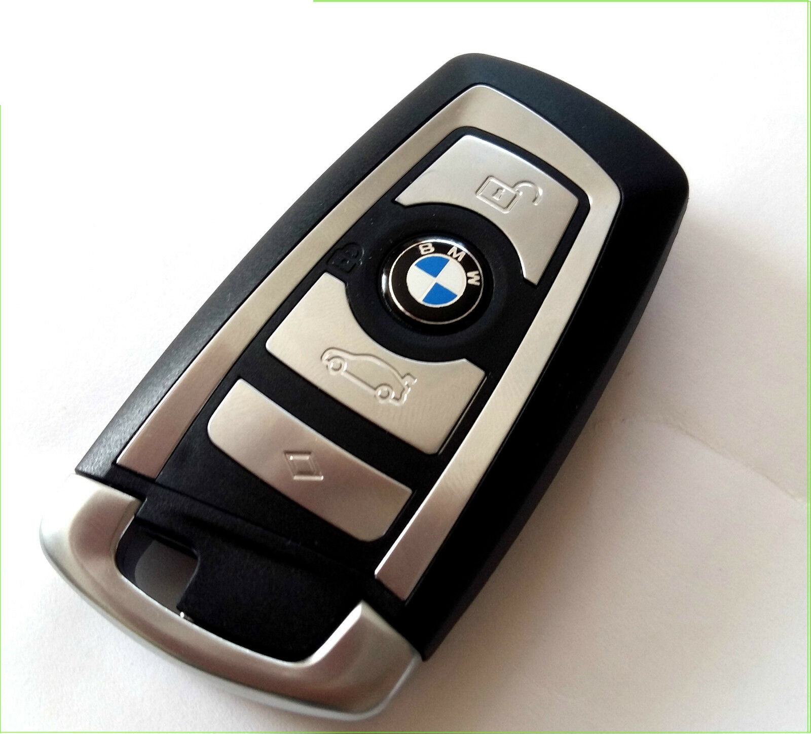 Vỏ chìa khóa điều khiển từ xa xe bmw 4 nút và khóa chìa