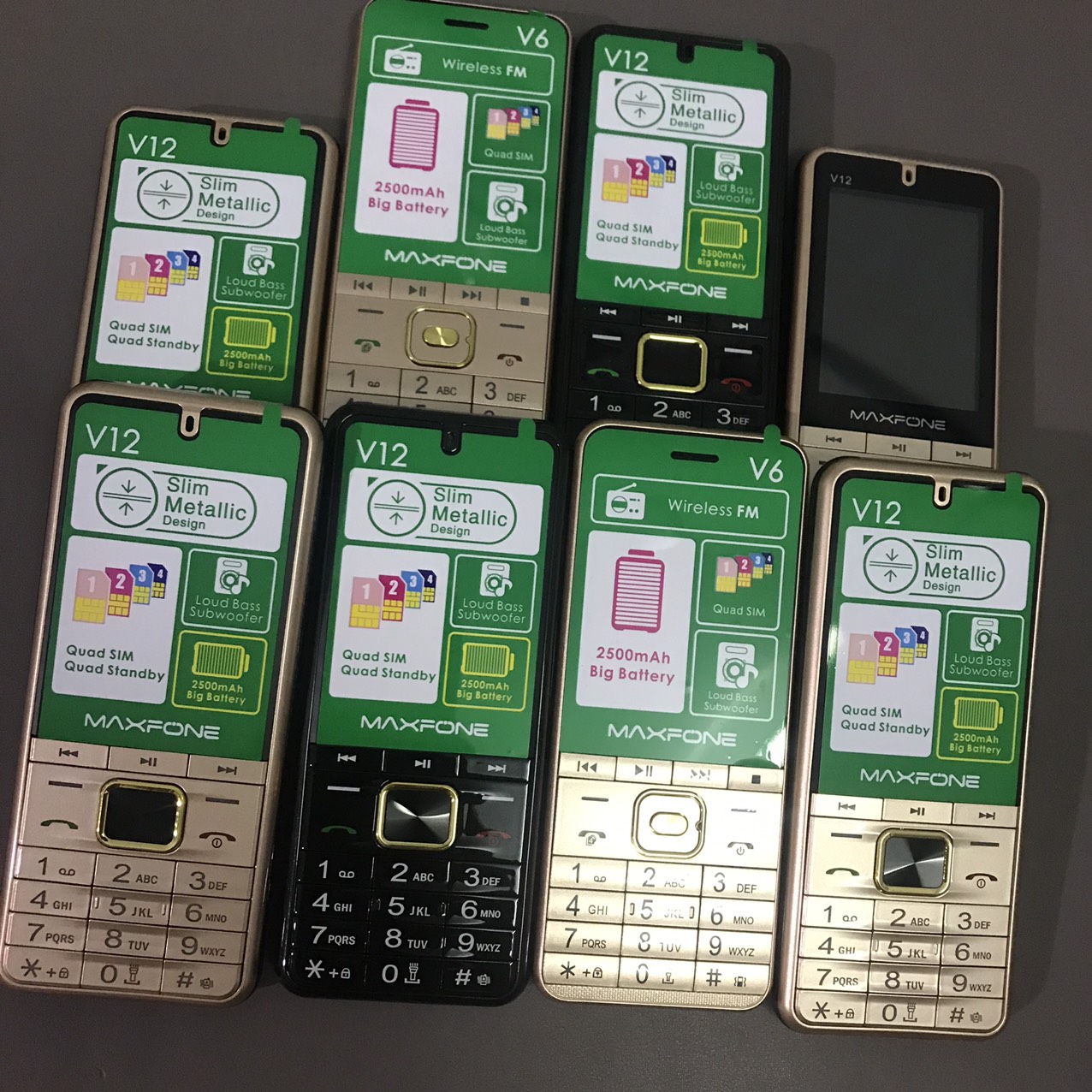 Điện Thoai Maxfone V6 ,V12 4 sim Full Box Bàn phím to, độc, điện thoại dành cho cả người già, nghe FM KHÔNG CẦN tai nghe