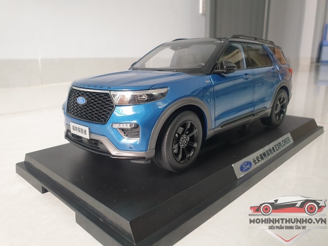[HCM]Xe mô hình Ford Explorer 2022, tỉ lệ 1:18