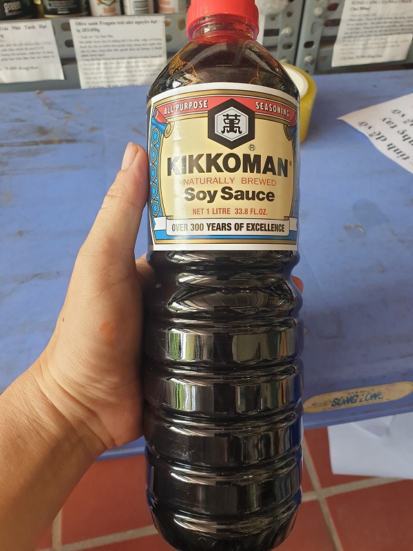 Nước tương soy sauce hiệu kikkoman 1l