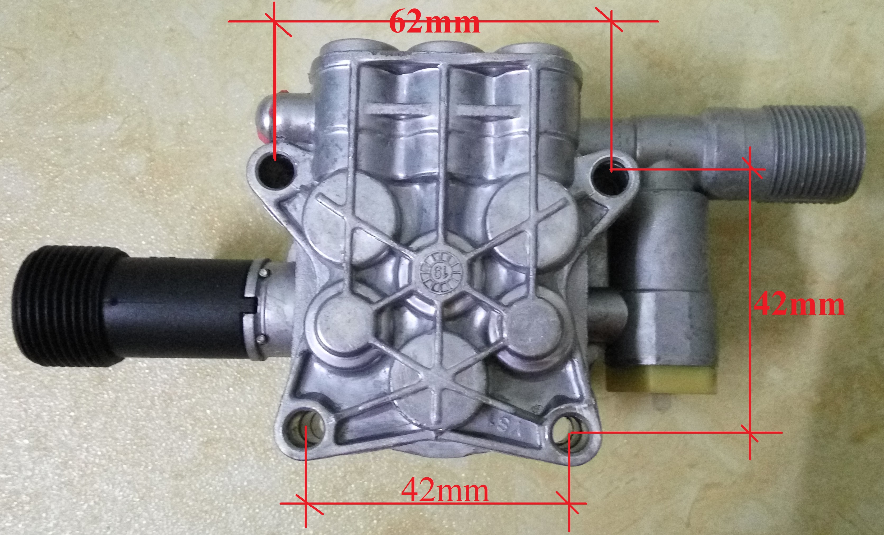 Full bộ Đầu bơm cao áp rửa xe mini/Đầu bò máy rửa xe mini / cả cụm Relay YILI BTEC LUTIAN