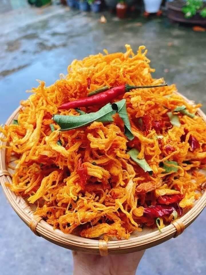 [HCM]Khô Gà Lá Chanh Dai Ngon - 250gr - Ăn Vặt SK House