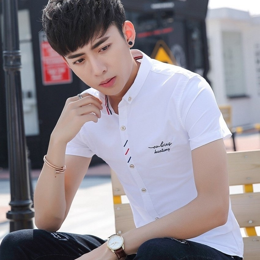[HCM]Áo sơ mi nam ngắn tay phối họa tiết chữ thêu HT9921 thời trang cao cấp chất vải mềm mịn thoáng mát form dáng chuẩn thấm hút mồ hôi tốt