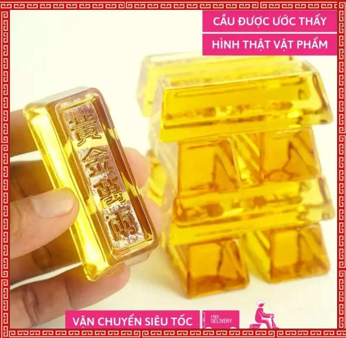 Thỏi Vàng khối Thần Tài Pha Lê HOÀNG KIM VẠN LƯỢNG phong thủy chiêu tài nạp lộc - dạng Thanh Dài được dập Nổi 4 chữ HOÀNG KIM VẠN LƯỢNG ( 1 Thỏi )