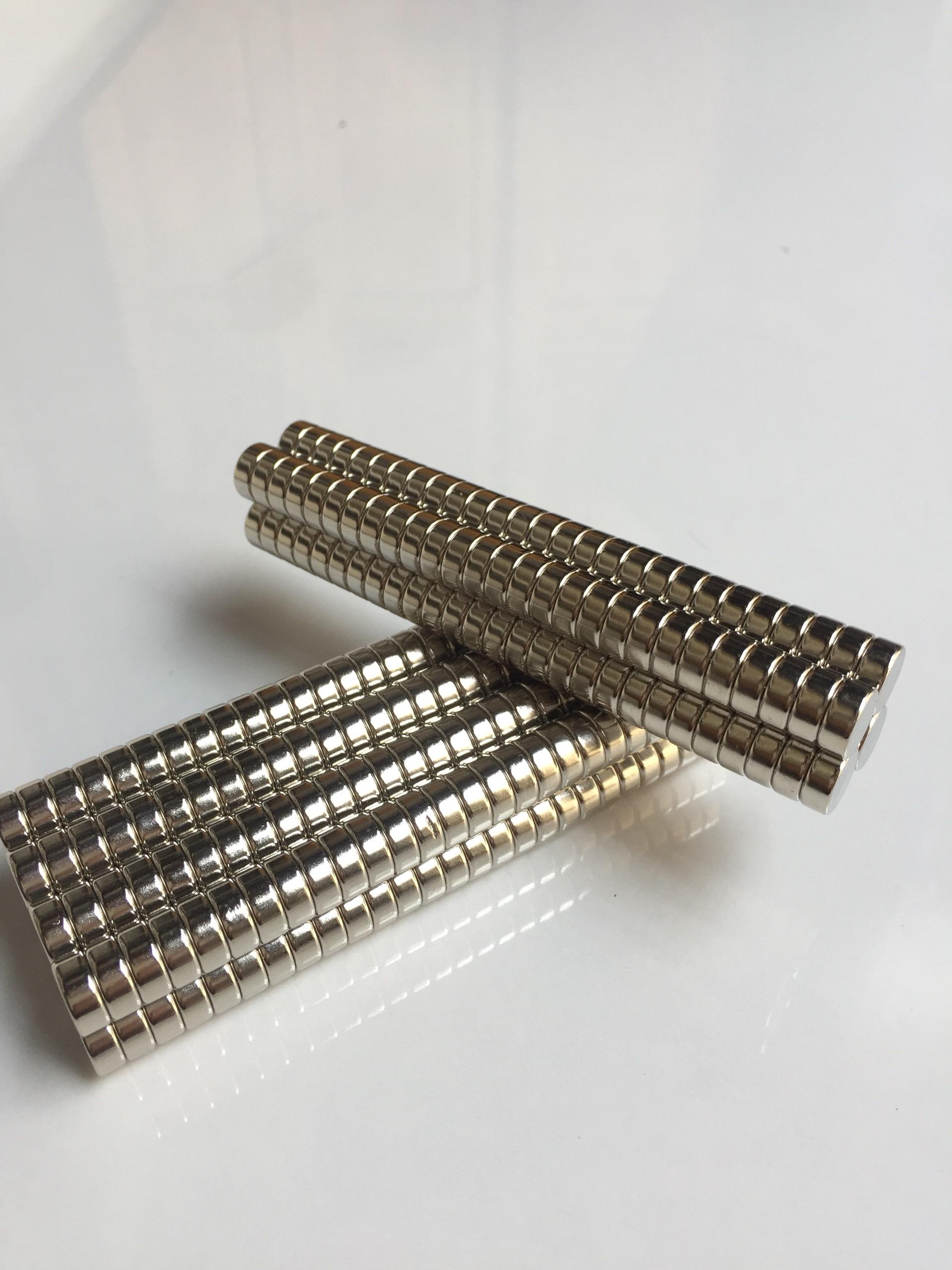 Nam châm cực mạnh Ø 10x3mm nam châm NdFeB trắng đất hiếm