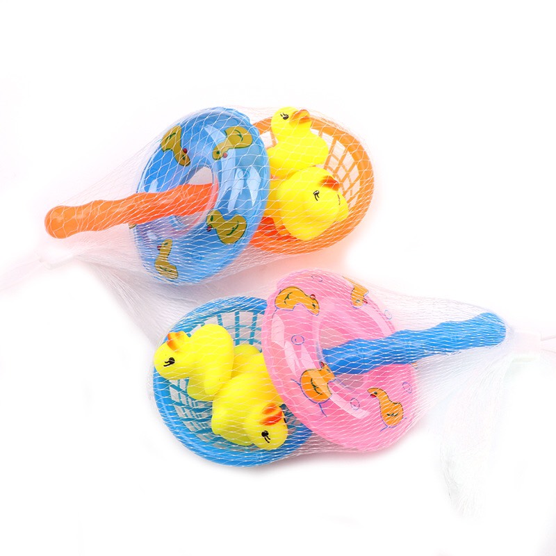 Set đồ chơi bồn tắm vịt kèm phao cho bé