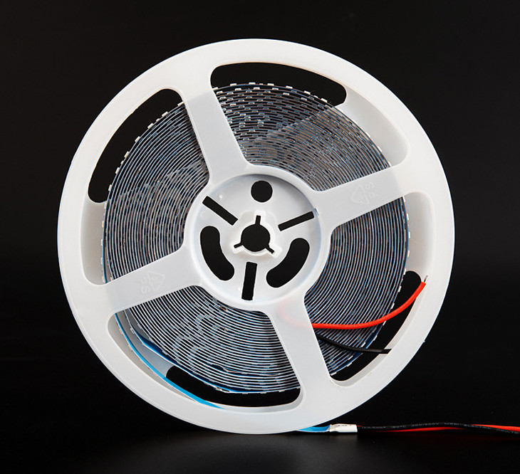 Led dây dán 12V 2835 cuộn 5m, 180 bóng/mét, ánh sáng trắng, vàng ấm có keo dán siêu sáng chất lượng cao