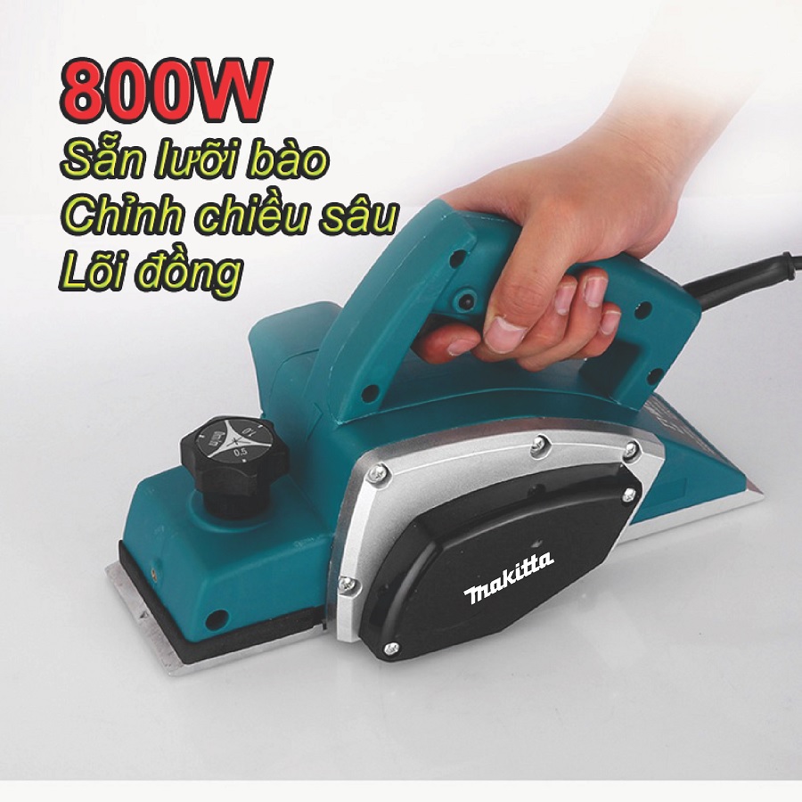 Máy bào gỗ cầm tay công suất 800w có kèm lưỡi bào.