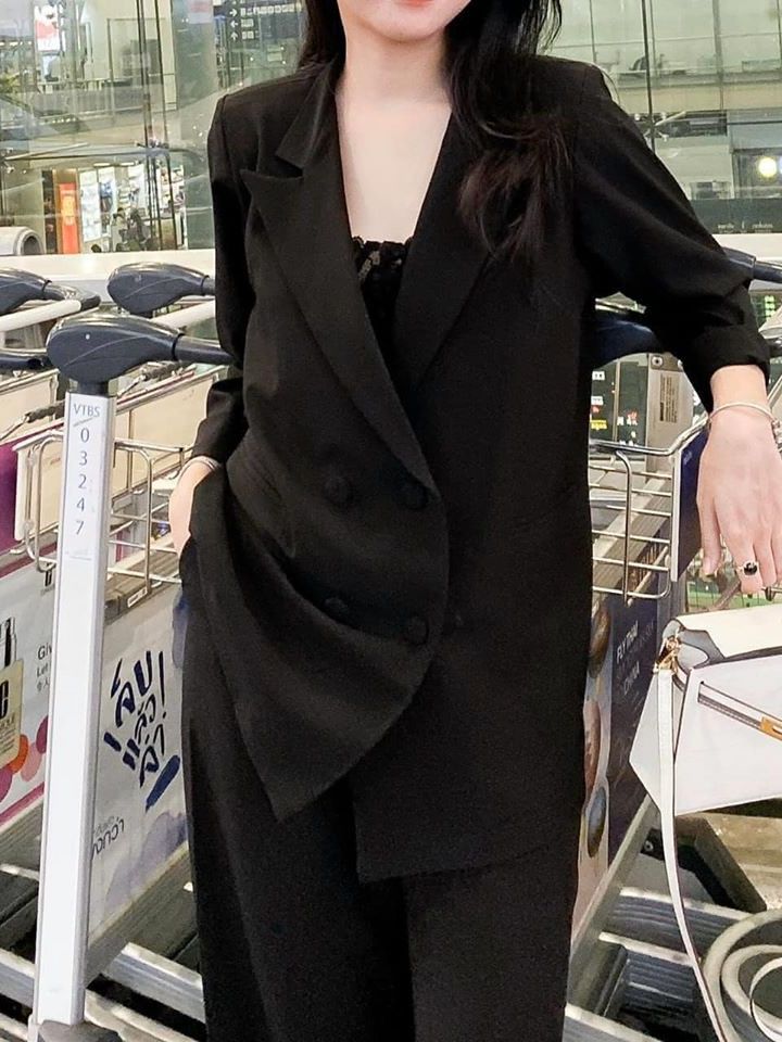 Áo blazer - áo vest dáng suông cúc bọc đen trắng