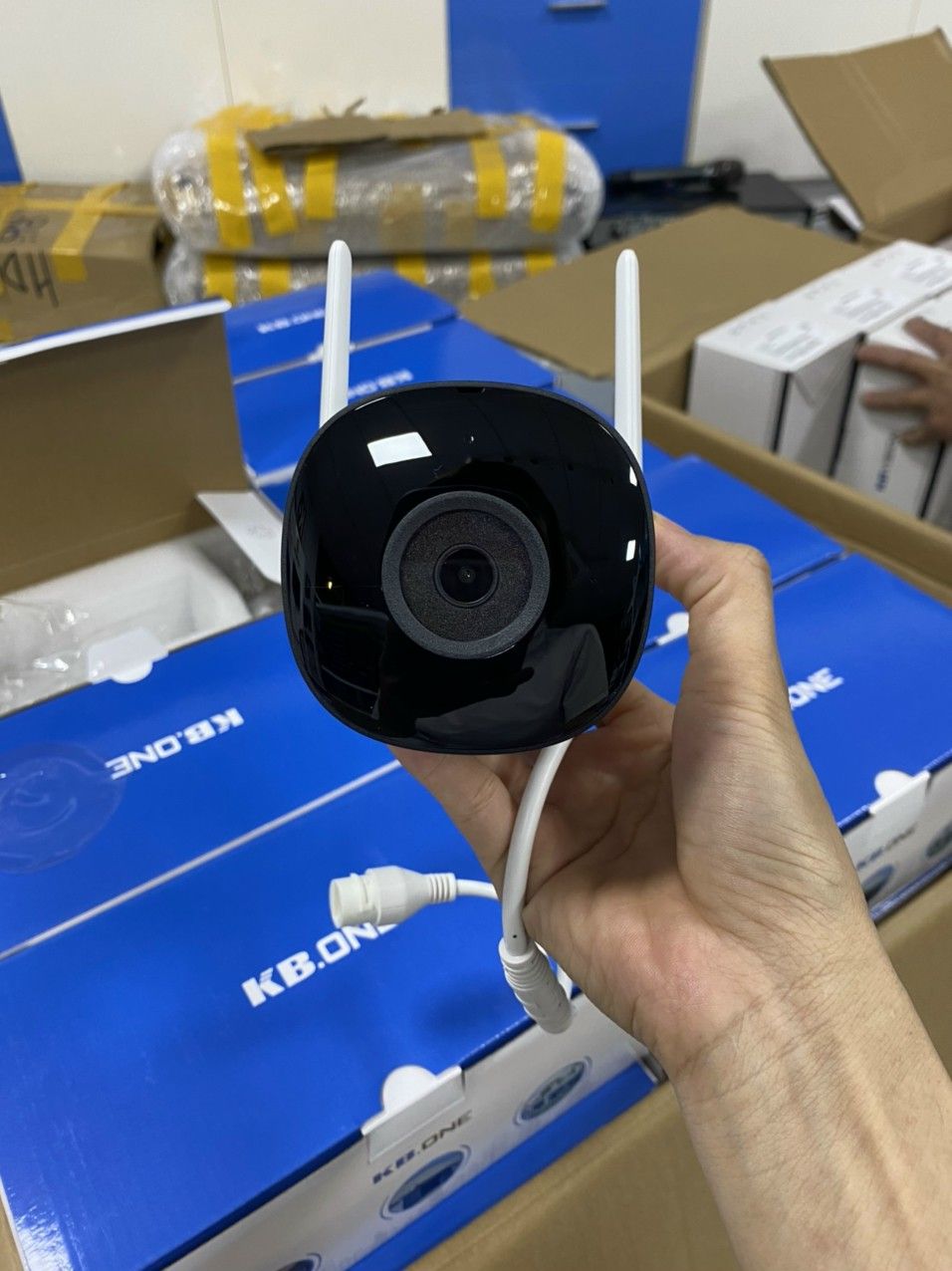 Camera giám sát kbone ngoài trời