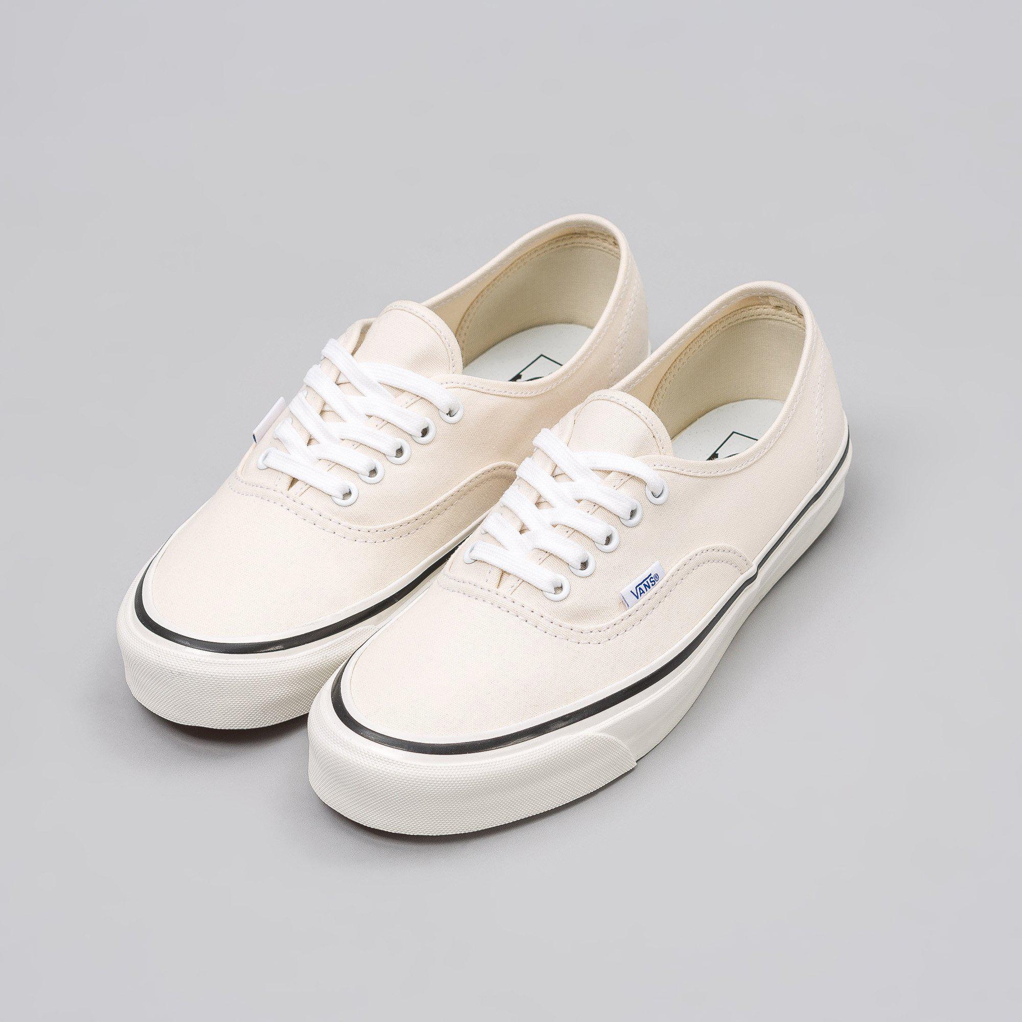 Lịch Sử Giá Vans Authentic 44 Dx Anaheim White Cập Nhật 8/2023 - Beecost