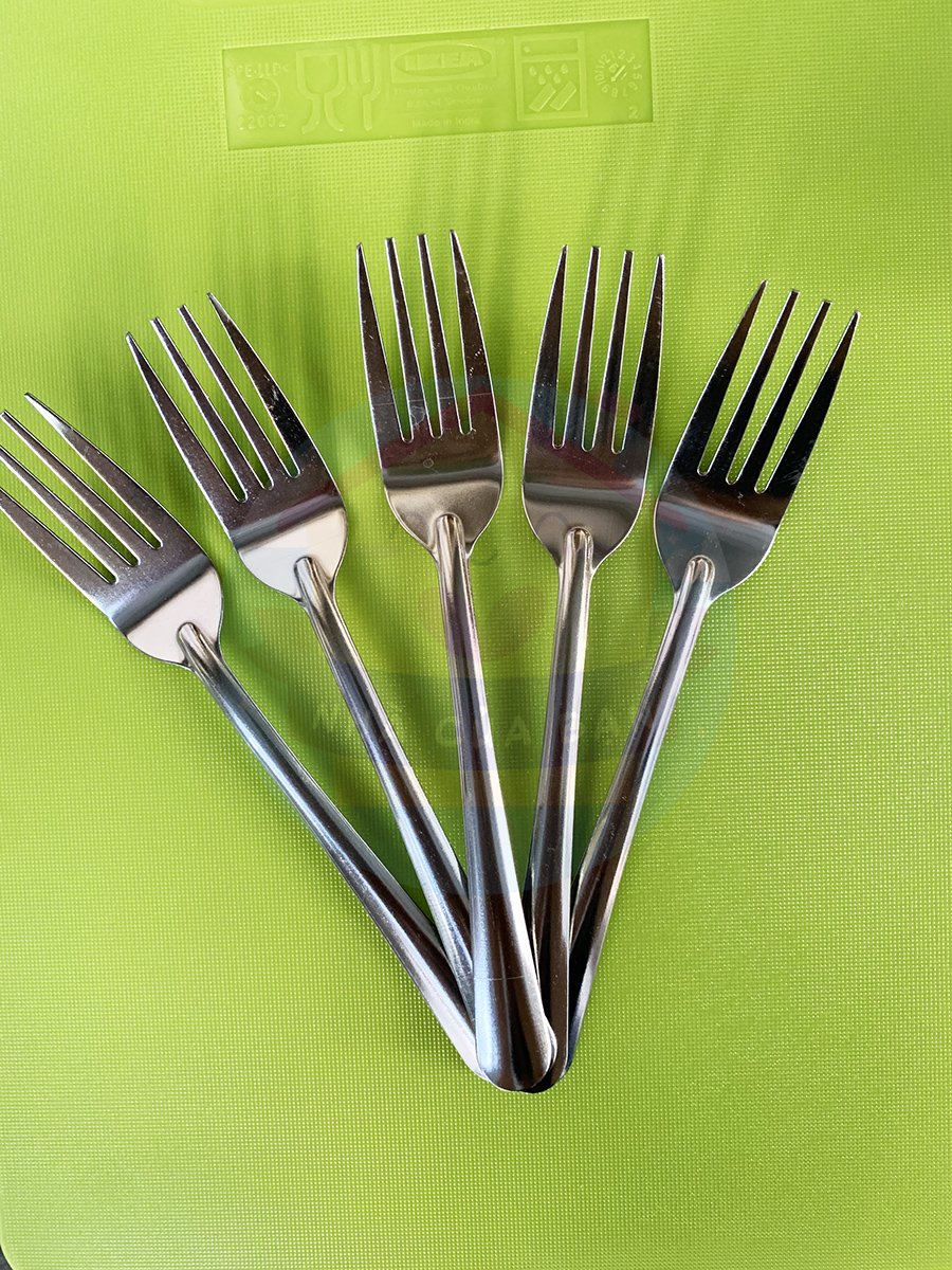 Combo 5 nĩa Inox (Dĩa inox) chất lượng cao hình thức đẹp sử dụng để ăn mỳ trái cây chất liệu 100% Inox bóng loáng kích thước 18 x 2.8 cm giá lẻ rẻ như giá buôn - Nhà Của Bạn