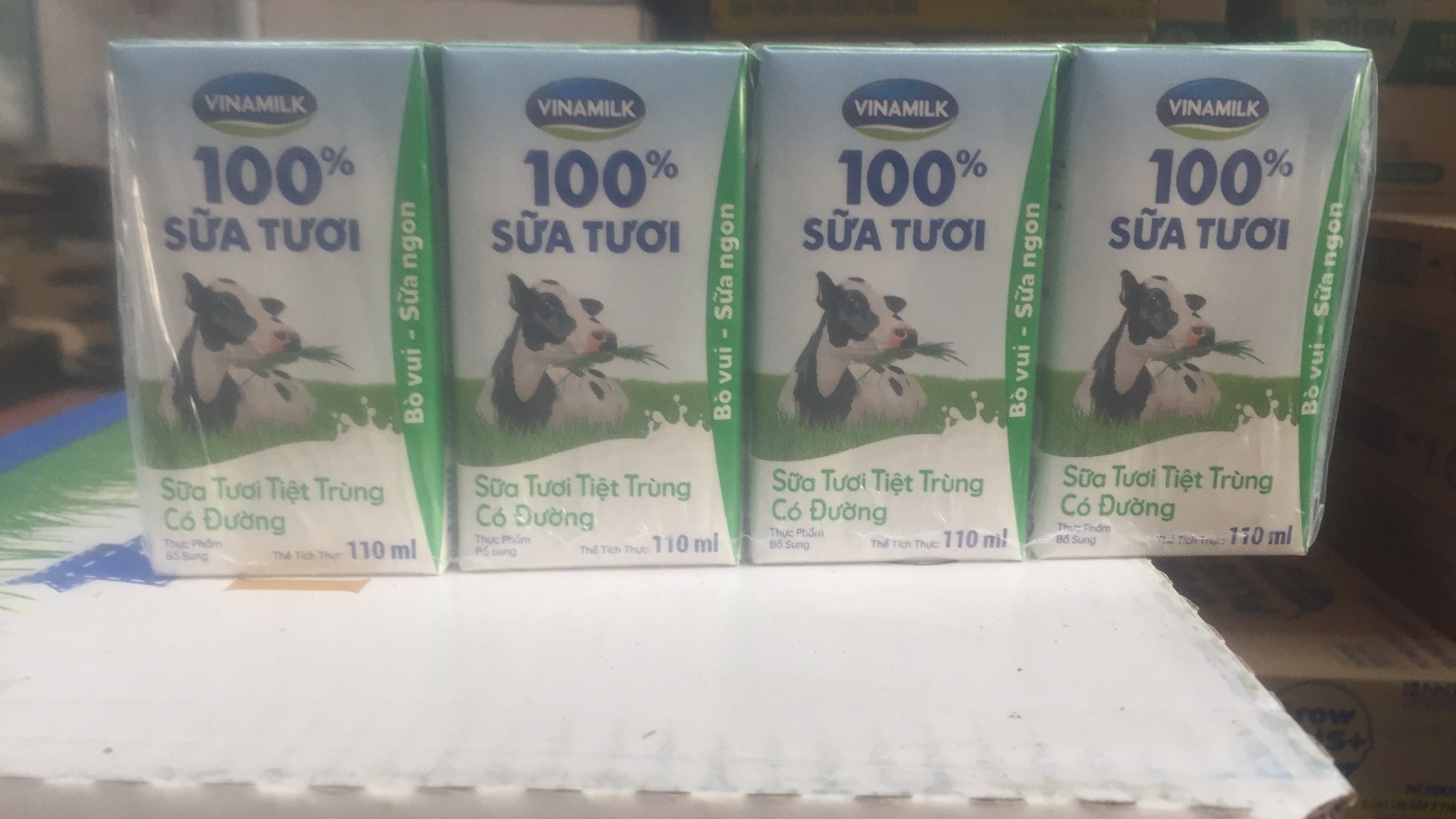 [Hoàn tiền 12%] Sữa Tươi Vinamilk 100% Hộp 110ml ( Thùng 48 hộp ) Mãu mới