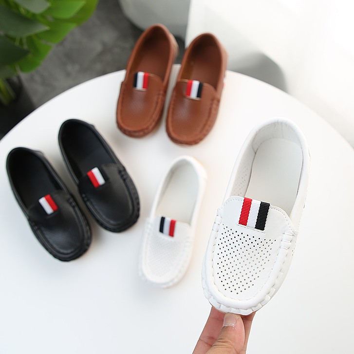 Giày lười moca cho bé trai từ 1 - 6 tuổi phong cách thời trang