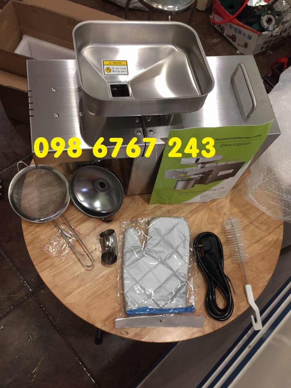 Máy ép dầu gia đình GD03 ép các loại đầu lạc dầu dừa dầu gấc...