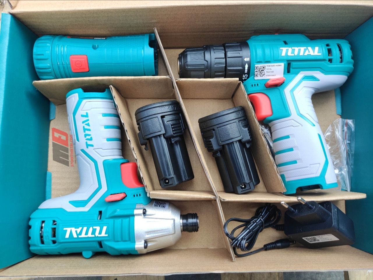 Tkli1203 bộ combo máy siết vít pin , khoan pin và đèn pin 12v total