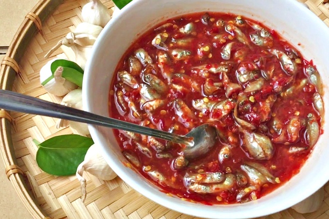 Mắm cá rò Huế - Ăn kèm thịt luộc - Hũ 400g